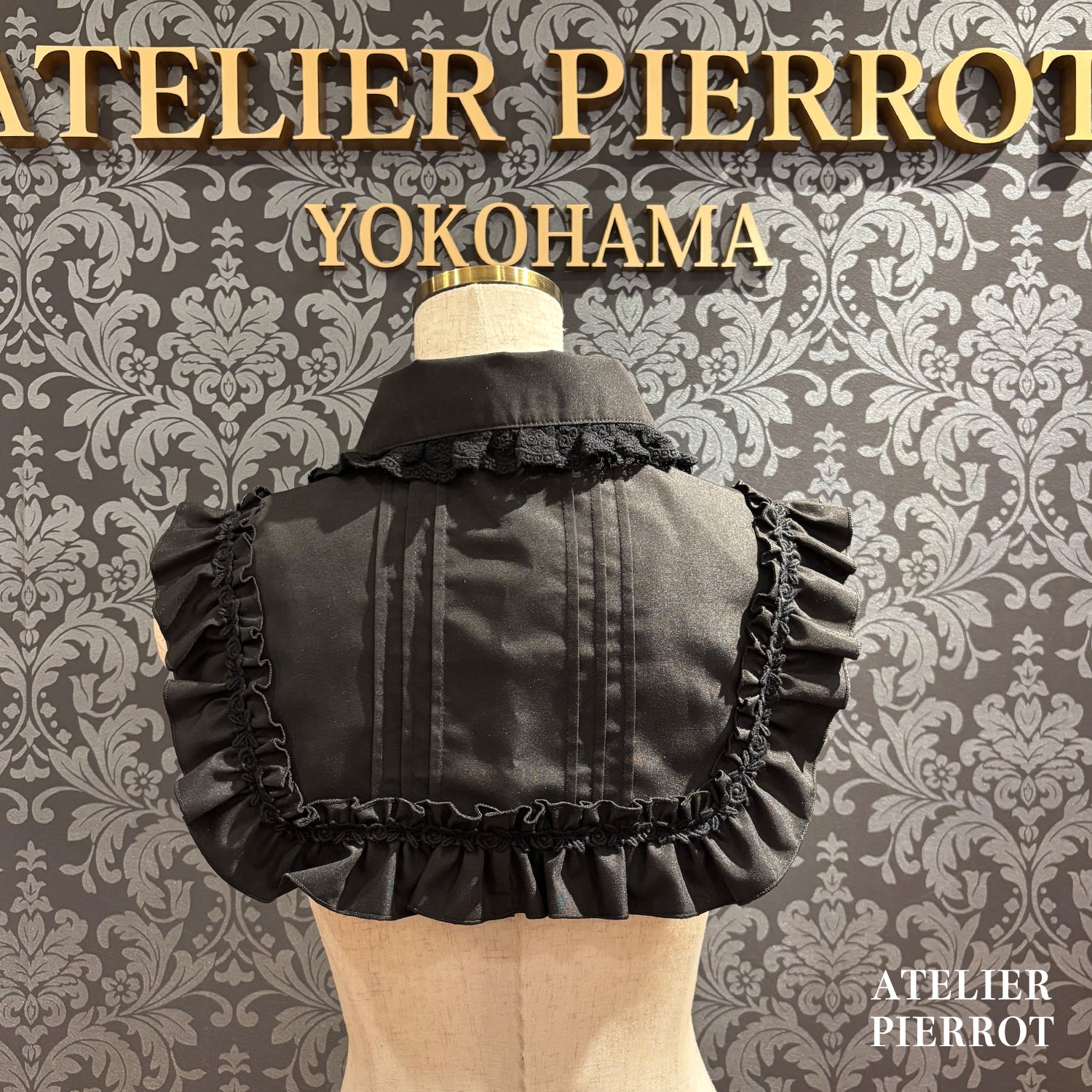 【ATELIER PIERROT】 츠케 칼라 / 마루 칼라White/Black