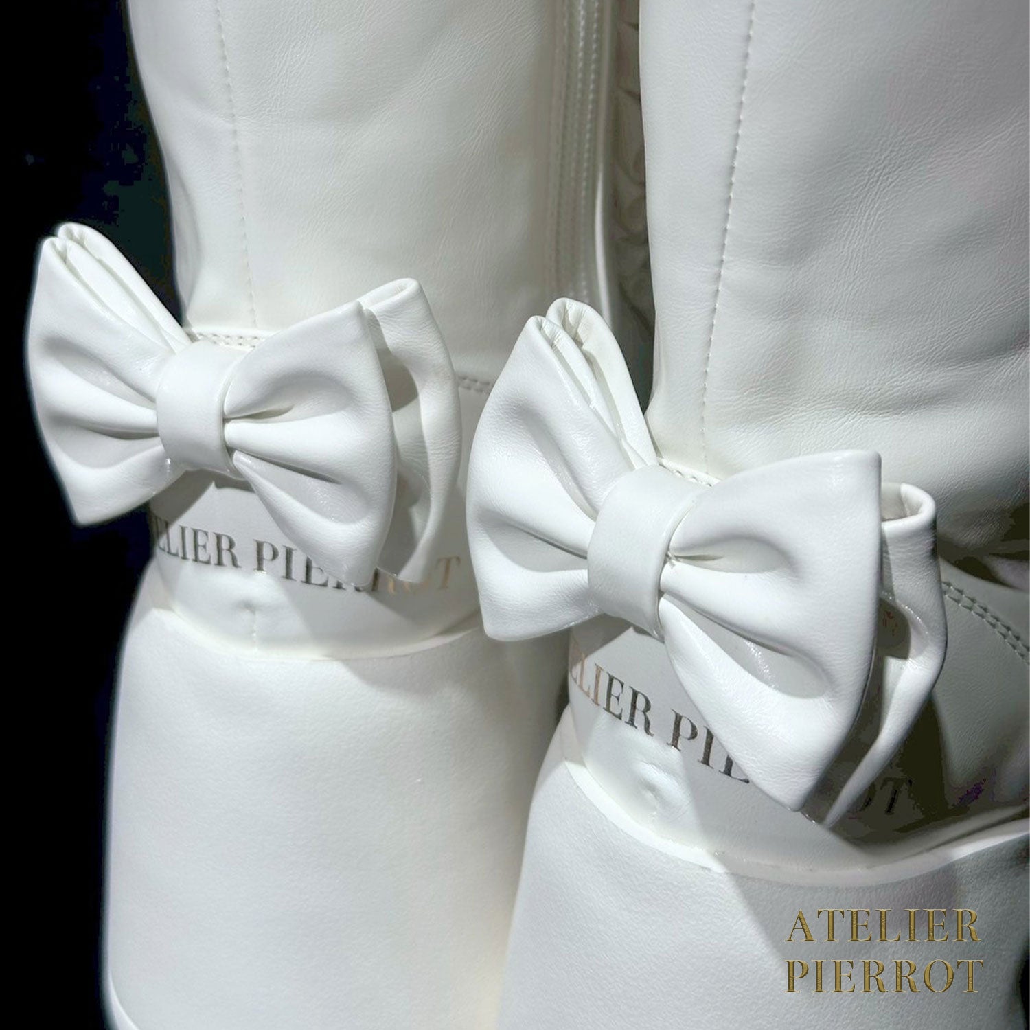 【ATELIER PIERROT】厚实的褶皱丝带靴白色/黑色S/M/L/XL