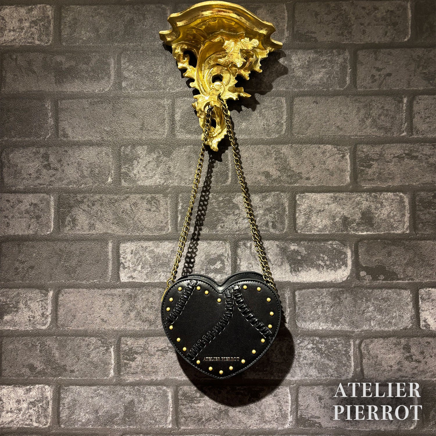 【ATELIER PIERROT】 Mended Heart Shoulder BAG White/Bordeaux/Black ★Released in mid-February★