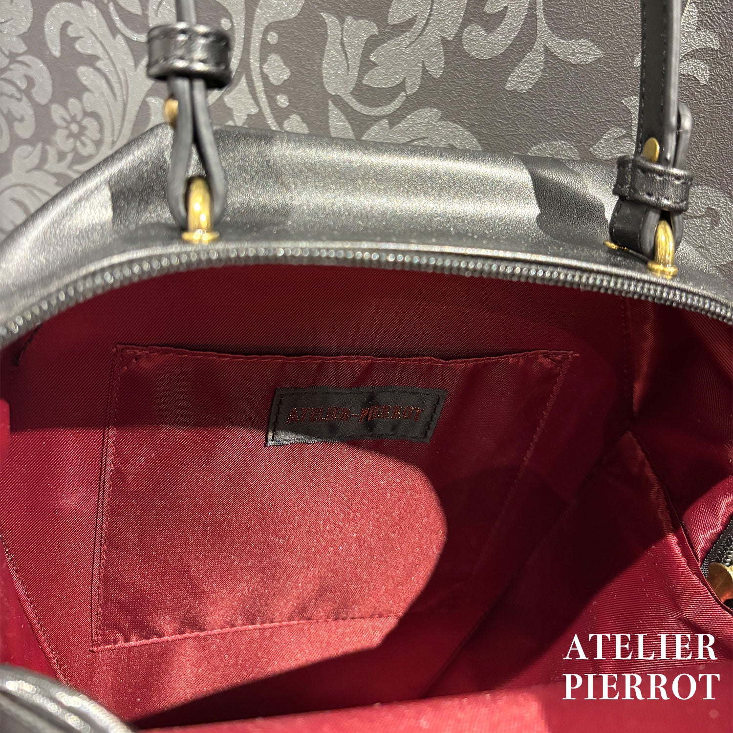 【ATELIER PIERROT】Iron Gate Coffin Bag ボルドー×ゴールド/ネイビー×シルバー/ブラック×ゴールド