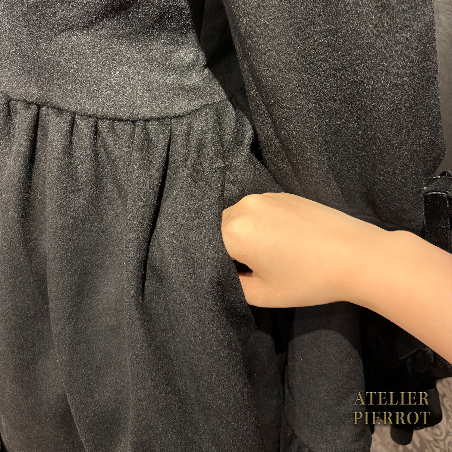 【ATELIER PIERROT】 Fleur d'Hiver Mantel weiß/Bordeaux/Marine/Schwarz★Entlassen von Ende Oktober bis Anfang November★