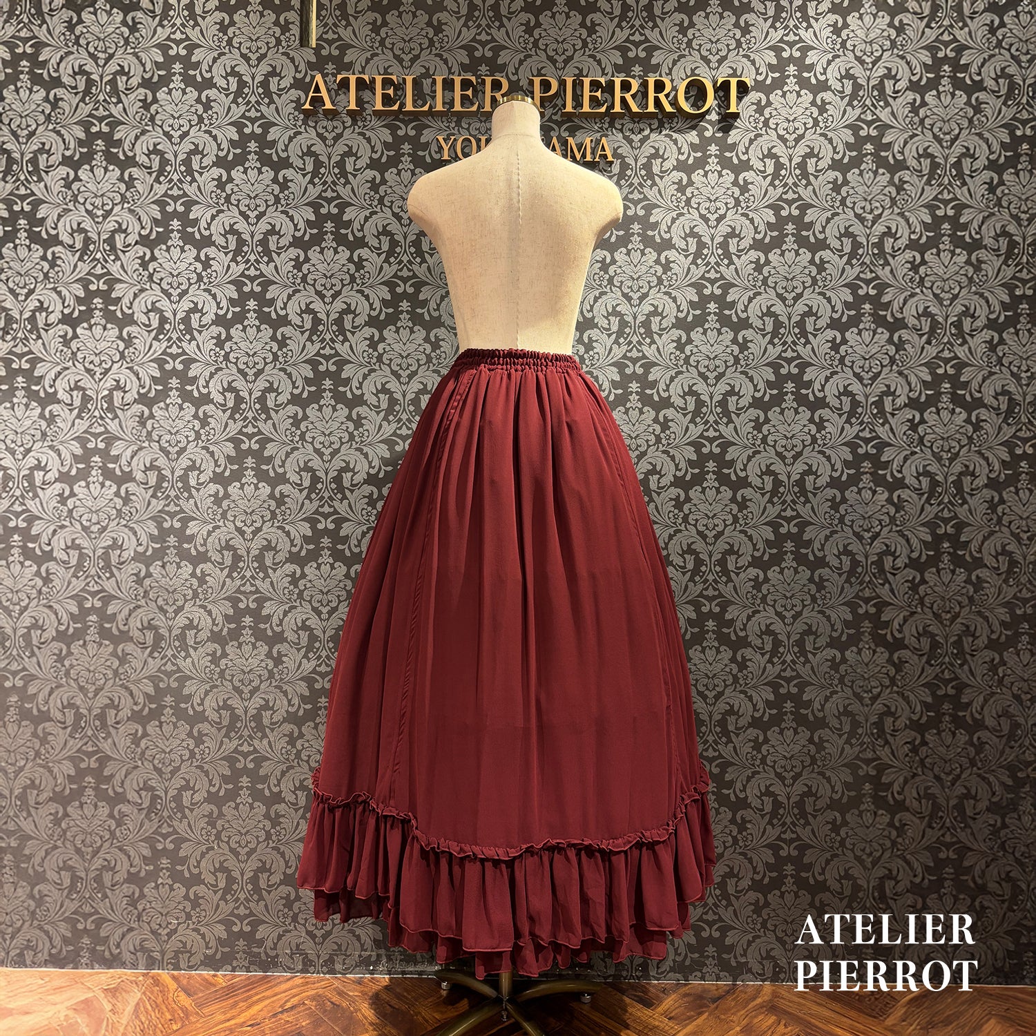 【ATELIER PIERROT】玫瑰裙长白色/波尔多/紫色/黑色