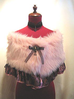 【MARBLE】マーブル クラシックブローチ付き2WAYファーストールorマフラー+十字架付きフェミニンチョーカー:ピンクファー