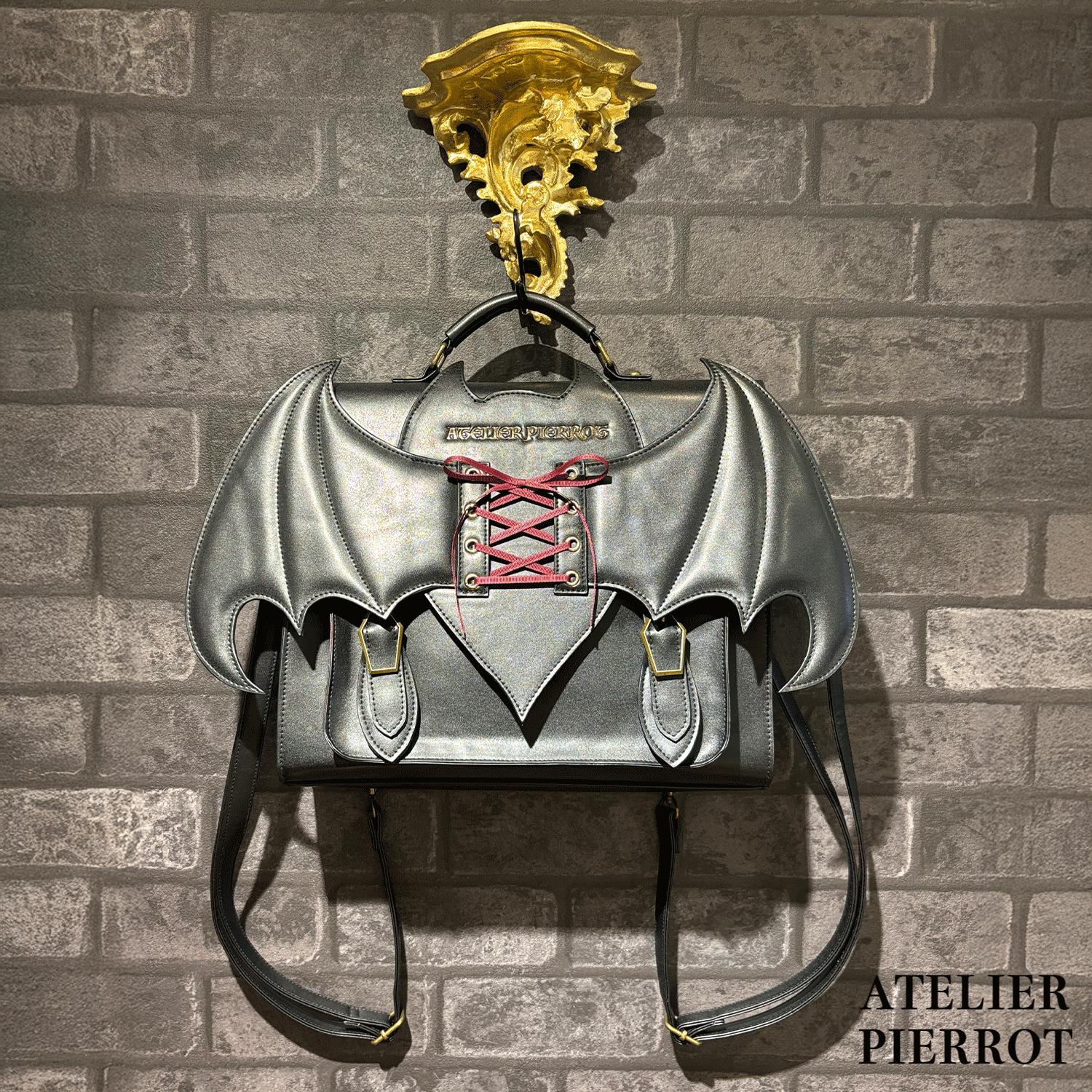 【ATELIER PIERROT】“夜間墳墓” Batwing Satchel Bordeaux/Navy/Black