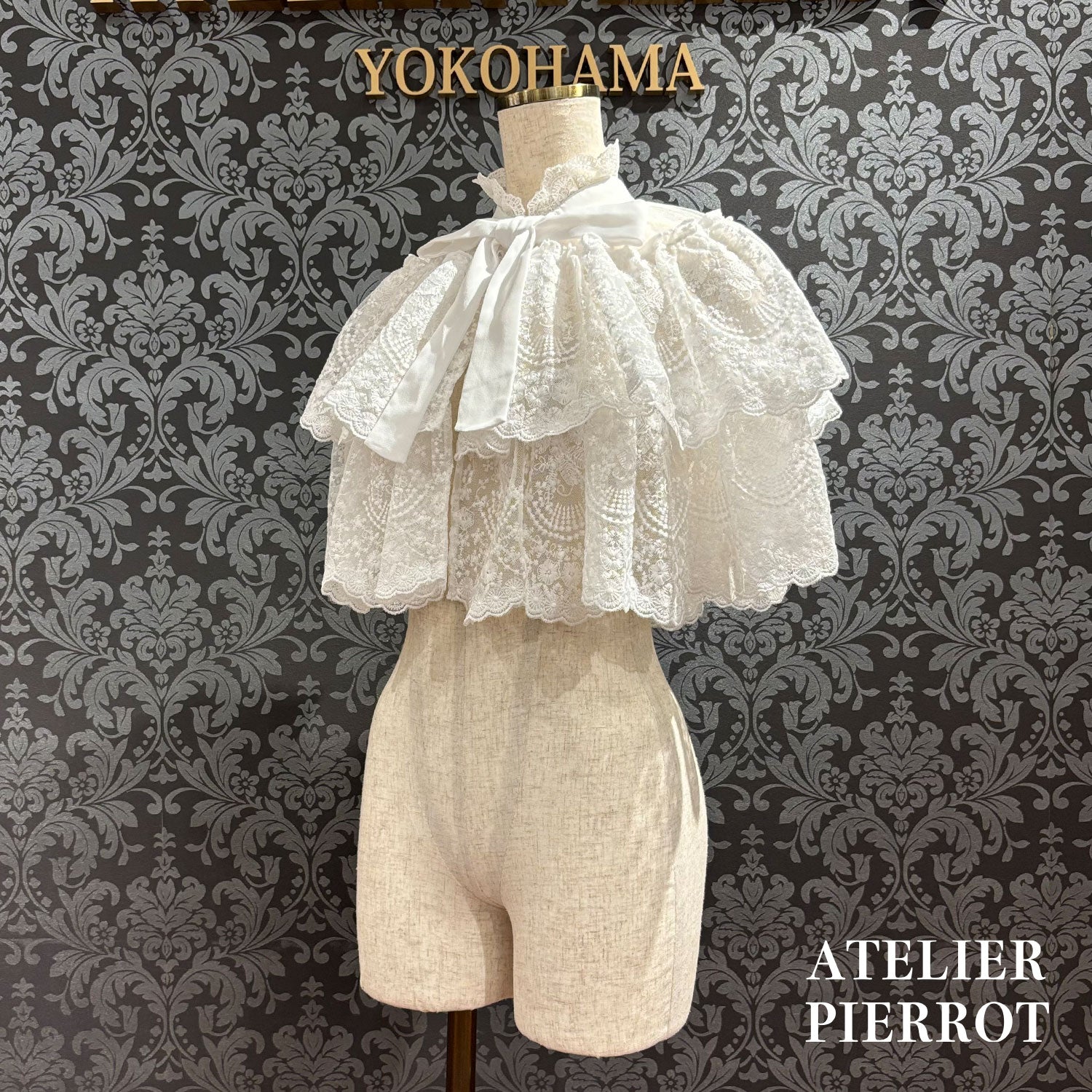 【ATELIER PIERROT】 ★Jetzt Reservierungen entgegennehmen★Chantilly-Spitzen-CapeletWhite/Black