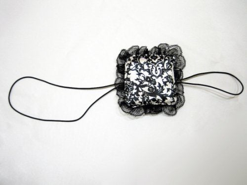 【MARBLE】マーブル 十字架付きリバーシブルアイパッチ(眼帯):黒×白ゴシック柄