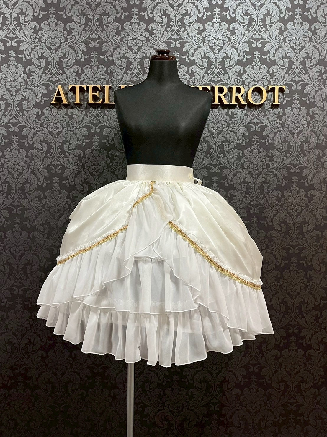【ATELIER PIERROT】 Eternal Nocturne Bustle Skirt ホワイト/ブラック