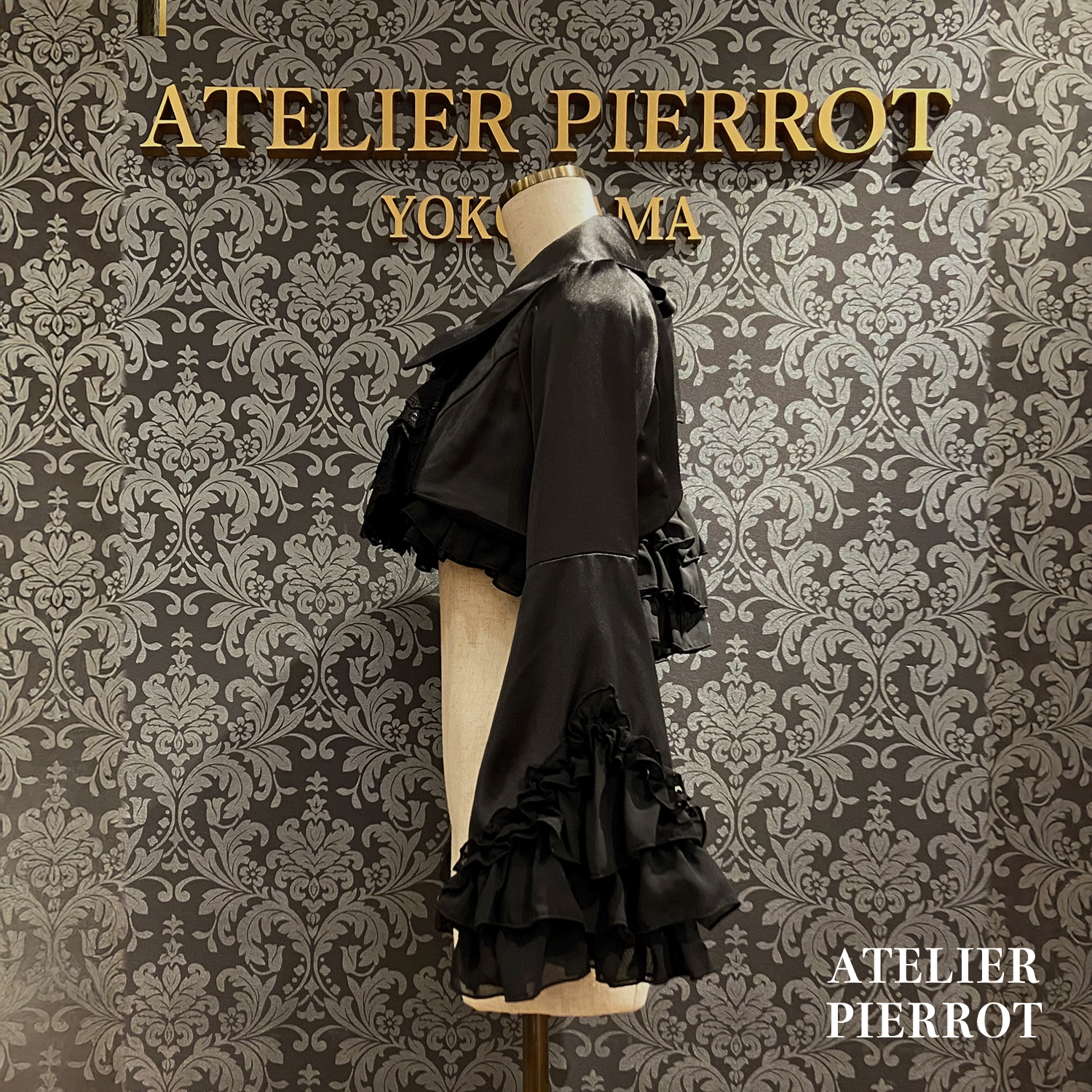 【ATELIER PIERROT】 Valkyrie Chaqueta de volante White/Burdeos/Navy/Negro x Blanco/Negro ★Lanzado a mediados a finales de agosto★
