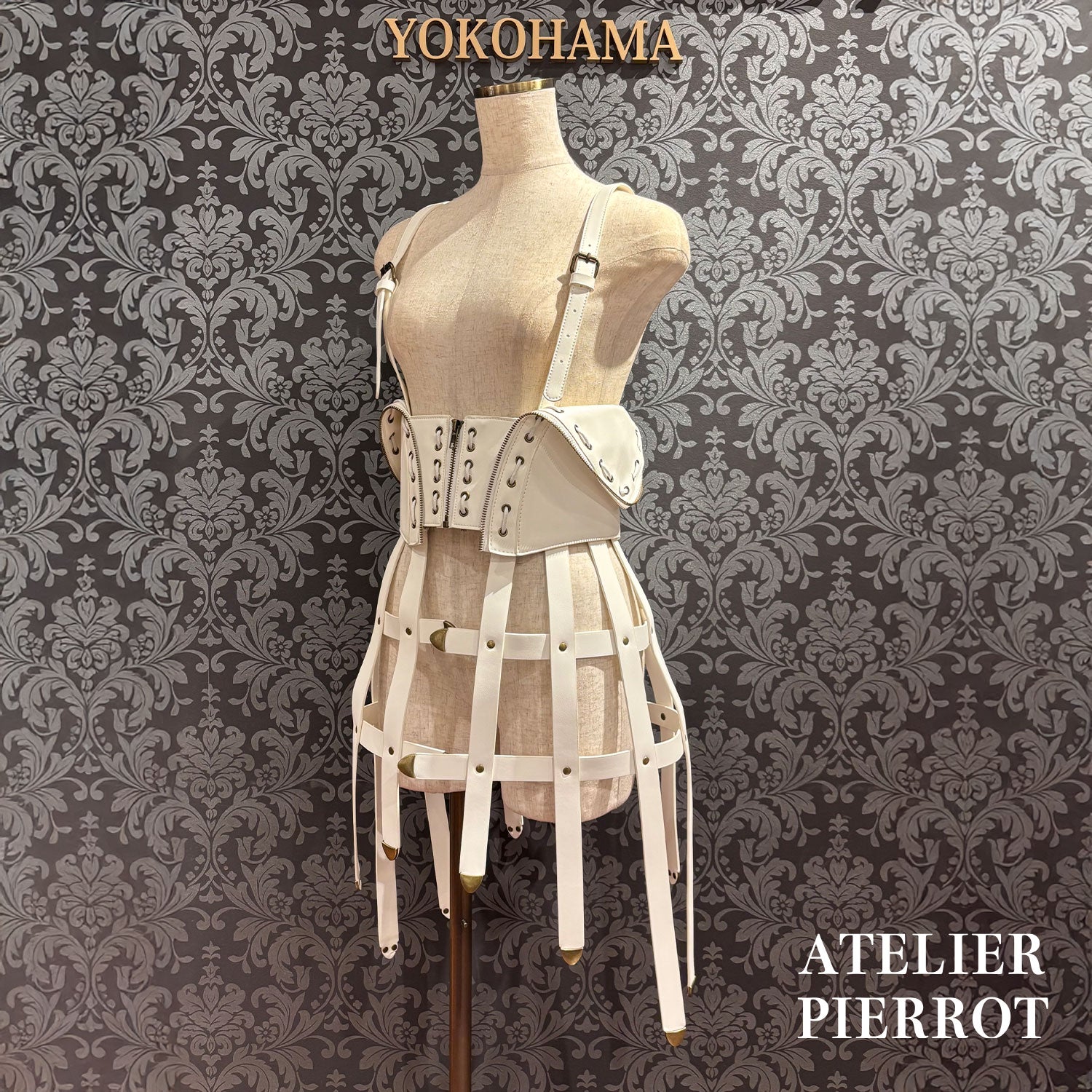 【ATELIER PIERROT】 ★ご予約受付中★Sealed Cage Corset Harness ホワイト/ブラック