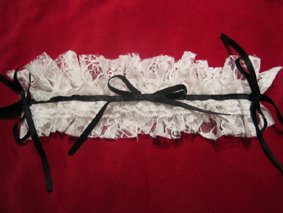 【MARBLE】マーブル 総レースボリュームフリルヘッドドレス(小):白レース×黒リボン