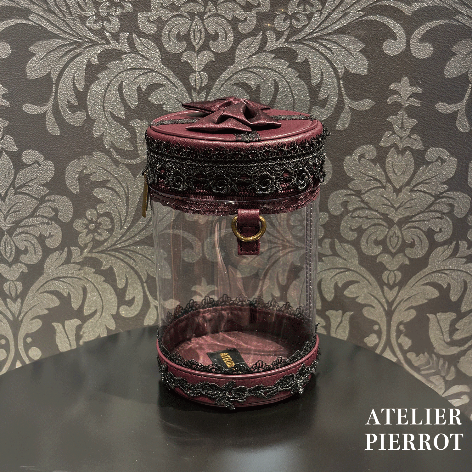 【ATELIER PIERROT】 “Throne” Doll Pouch ホワイト/ボルドー/ブラック