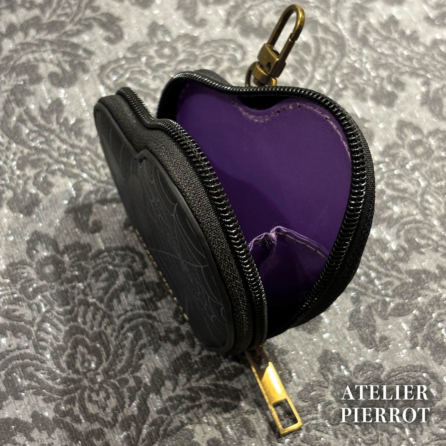 【ATELIER PIERROT】 Pochette a la carte Series Coin Purse~Heart~ パープル/ブラック