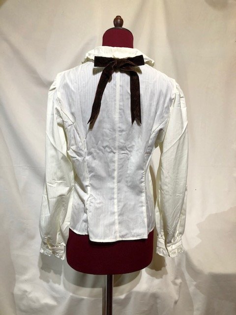 【MARBLE】マーブル アンティークカメオ付き クラッシックブラウス