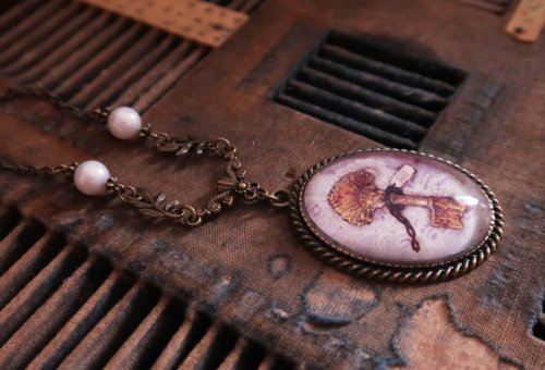 【Luxmira】ルクスミラ Necklace “小さな秘密“ series(薔薇とパール/鍵/鍵穴)