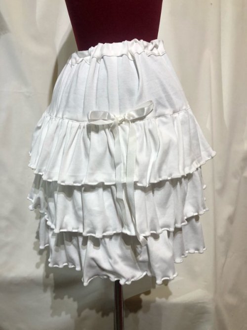 【MARBLE】マーブル サイドリボン付き切り替えティアードスカート:白ニット