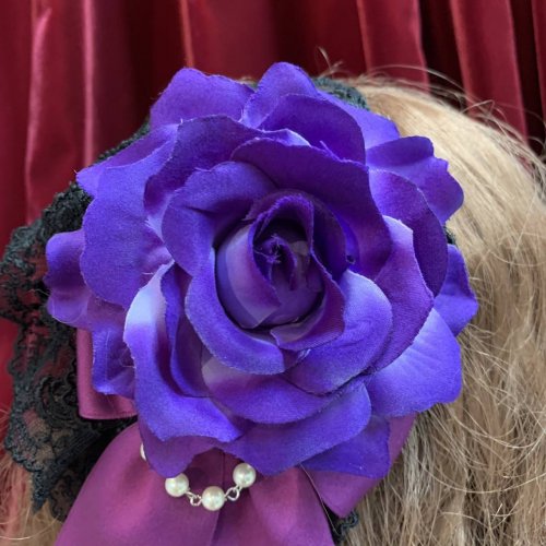【ATELIER PIERROT】アトリエピエロ 薔薇レースカチューシャ 黒×紫薔薇