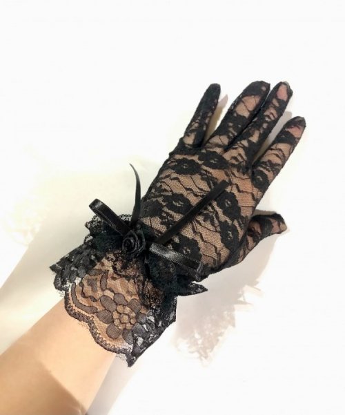 【MARBLE】マーブル モチーフ付き花柄レース地ショート手袋:黒×黒バラ