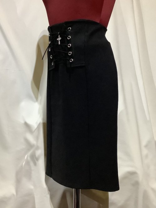 【MARBLE】マーブル 十字架付きあみあげタイトスカート:黒