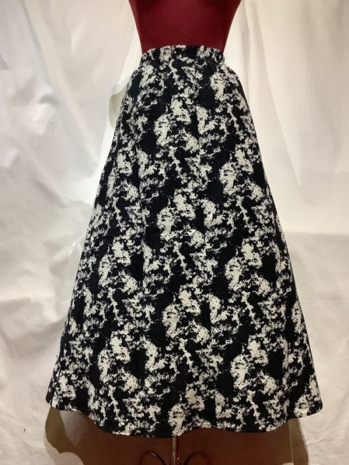 【MARBLE】マーブル ゴシック柄フリンジリボン付きロングスカート