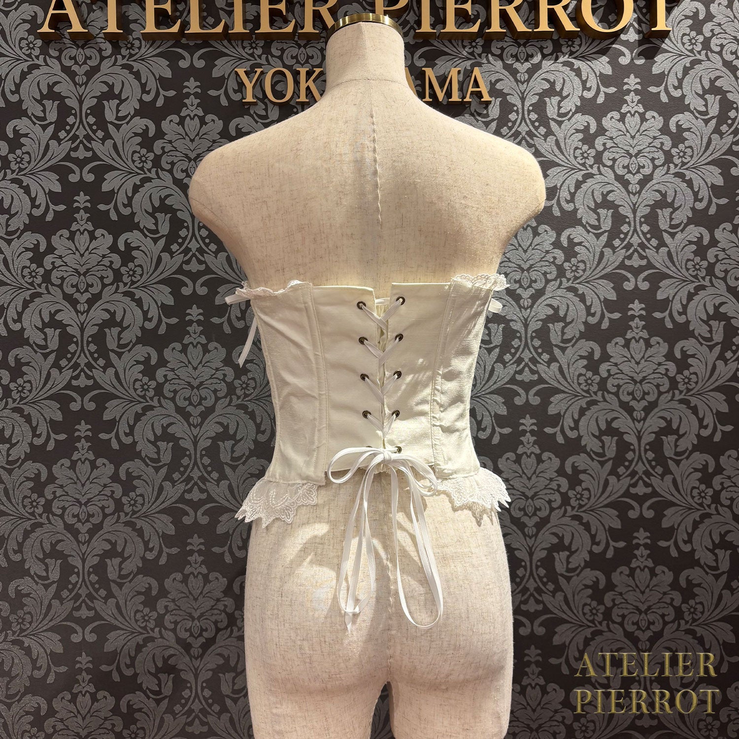 【ATELIER PIERROT】帶長緊身胸衣(Shantan織物)白色/黑色X白色/黑色
