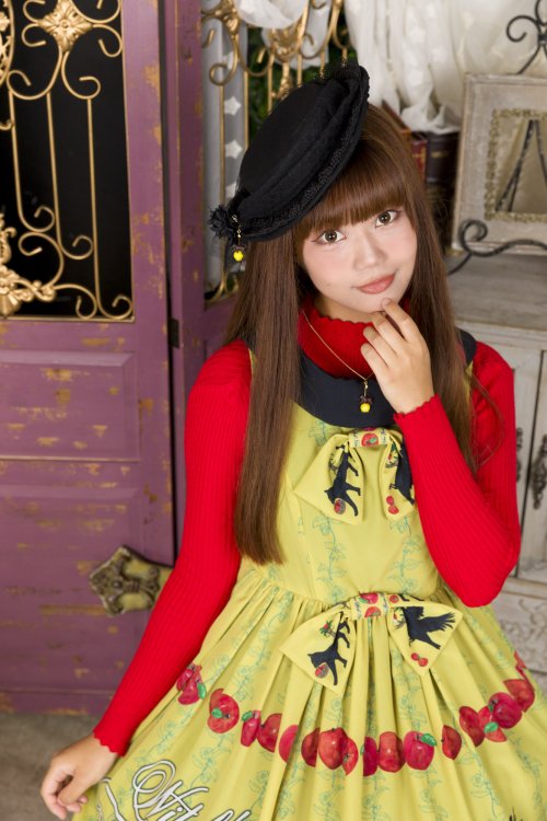 【MorunxMuuna Stoik】 「魔女の庭~りんごフェア~」ワンピース