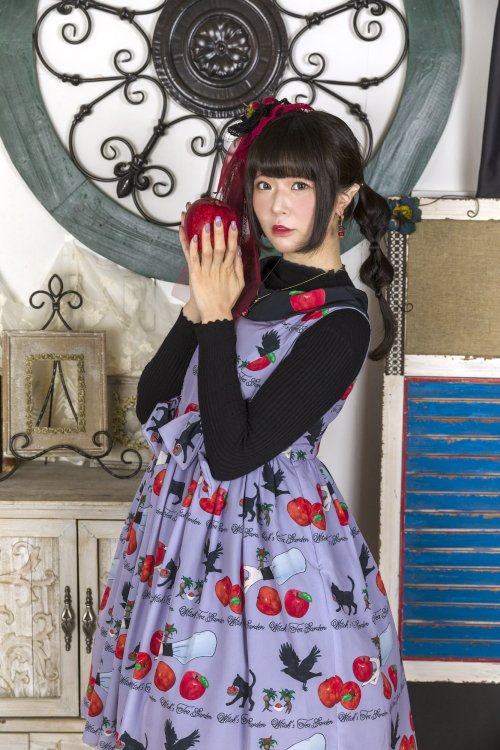 【MorunxMuuna Stoik】 「魔女の庭~りんごフェア~」ワンピース