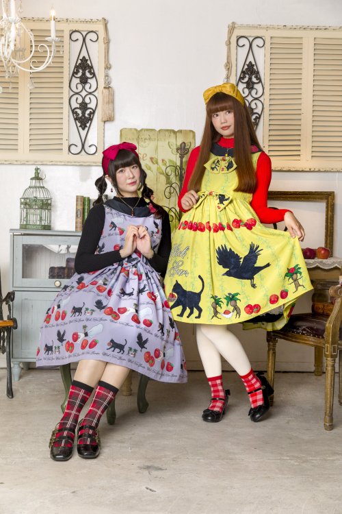 【MorunxMuuna Stoik】 「魔女の庭~りんごフェア~」ワンピース
