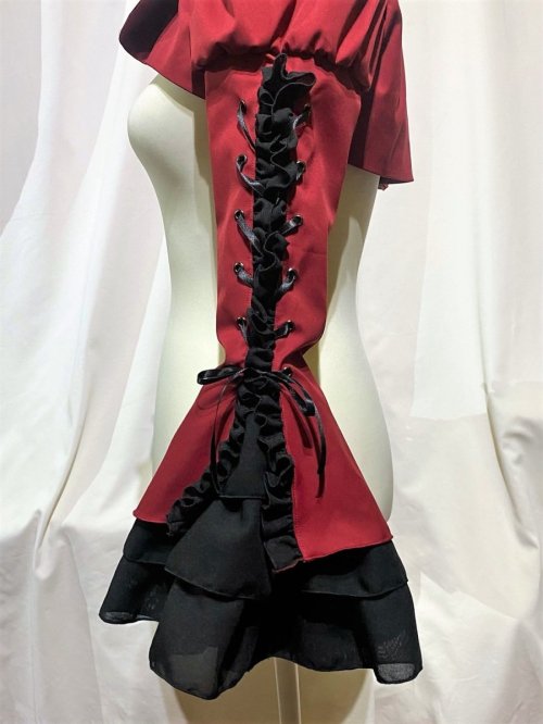 【MARBLE】マーブル 編み上げボリュームフリルショートジャケット:赤×黒フリル