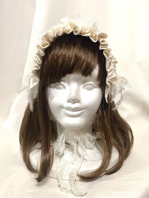 【MARBLE】マーブル フリンジリボンフリルヘッドドレス オフ白ニット