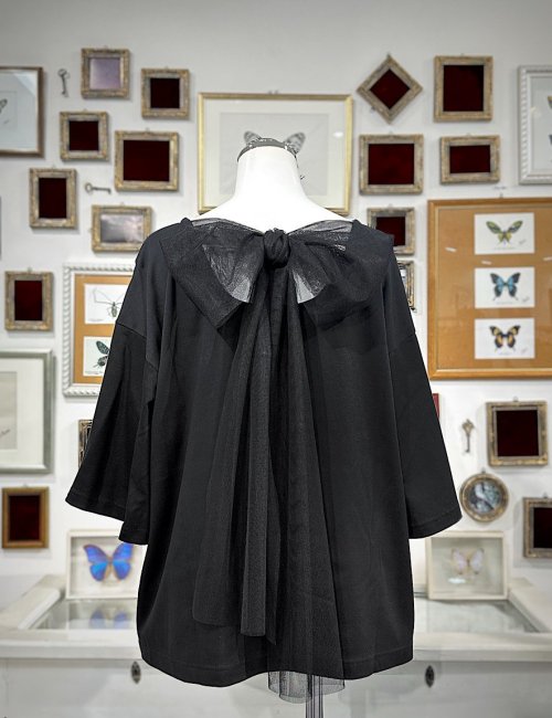 【Na+H】エヌエープラスエイチ drift背中リボンカットソー