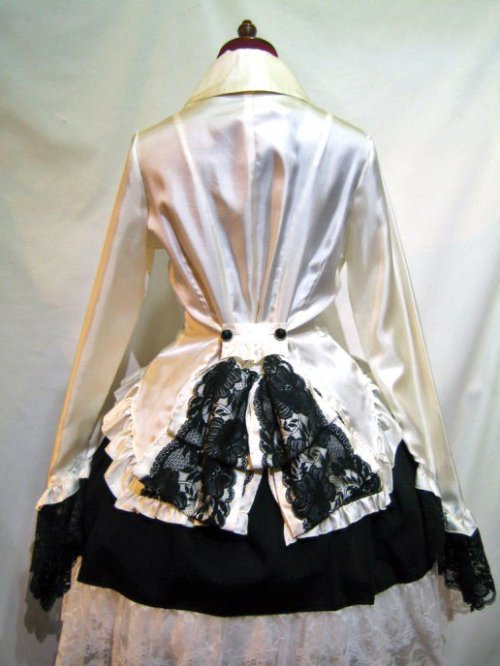 【MARBLE】マーブル ビジュータイ付きバッスルリボンブラウス:白