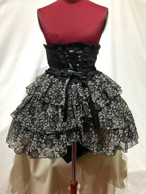 【MARBLE】マーブル ハイウエスト編み上げスパイラルフリルスカート:黒×黒花アンティーク柄フリル