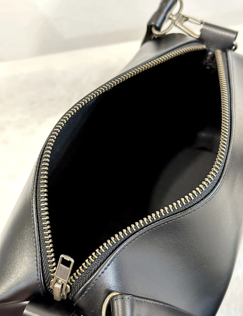 【Na+H】エヌエープラスエイチ hmドラムバッグ (黒/赤)