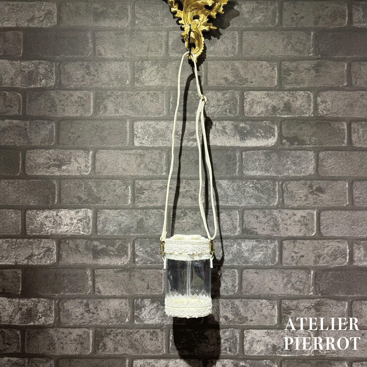 【ATELIER PIERROT】 “Throne” Doll Pouch ホワイト/ボルドー/ブラック ★11月中旬〜下旬発売★