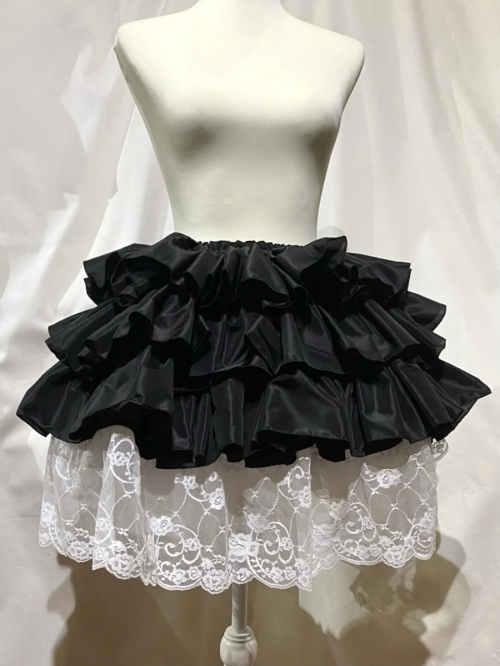 【MARBLE】マーブル ボリュームフリル 裾レーススカート:黒×白レース