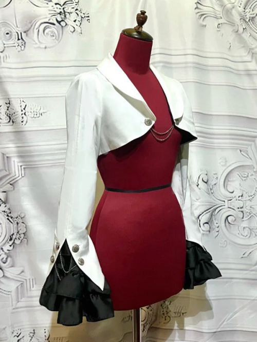 【MARBLE】マーブル エンブレムチェーン付き姫袖ショートジャケット:白×黒フリル