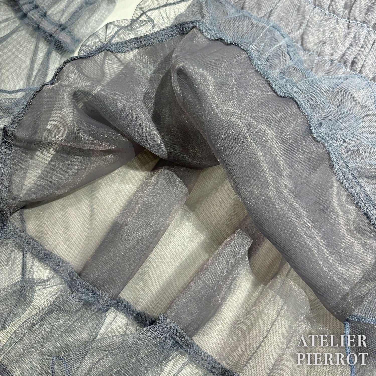 【ATELIER PIERROT】 Sheer Off-Shoulder Shirring Blouse ホワイト/ピンク/グレー/ボルドー/パープル/ブラック