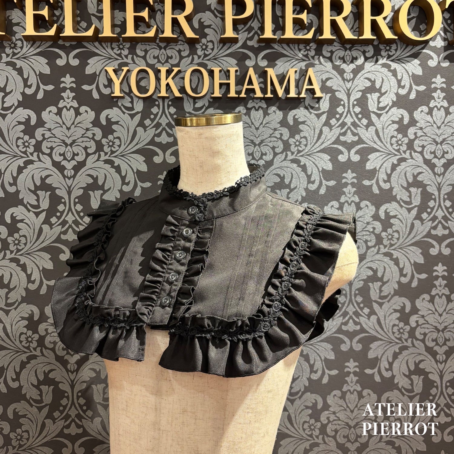【ATELIER PIERROT】 Stehkragen/StehkragenWhite/Black