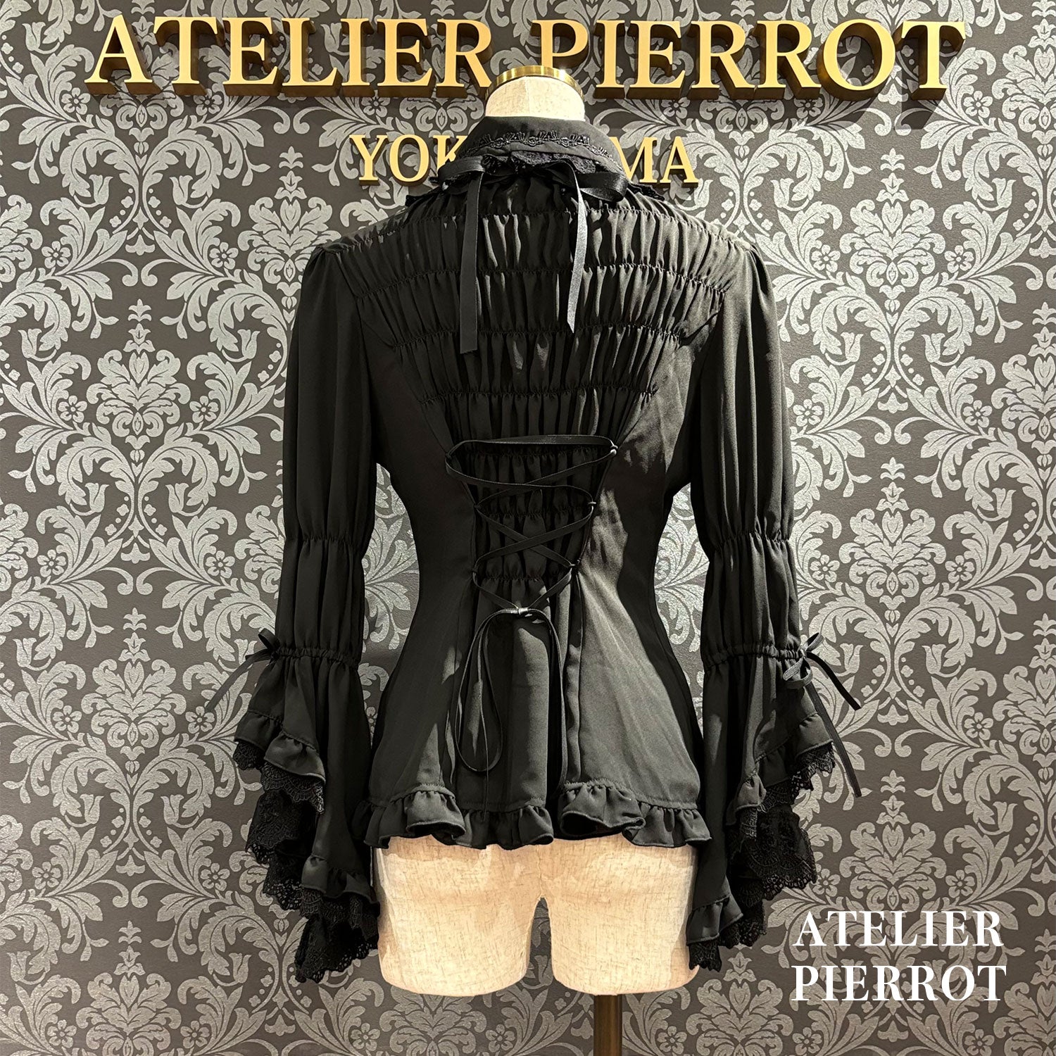 【ATELIER PIERROT】 Louise Jabot Half Sleeve Blouse White/Black
