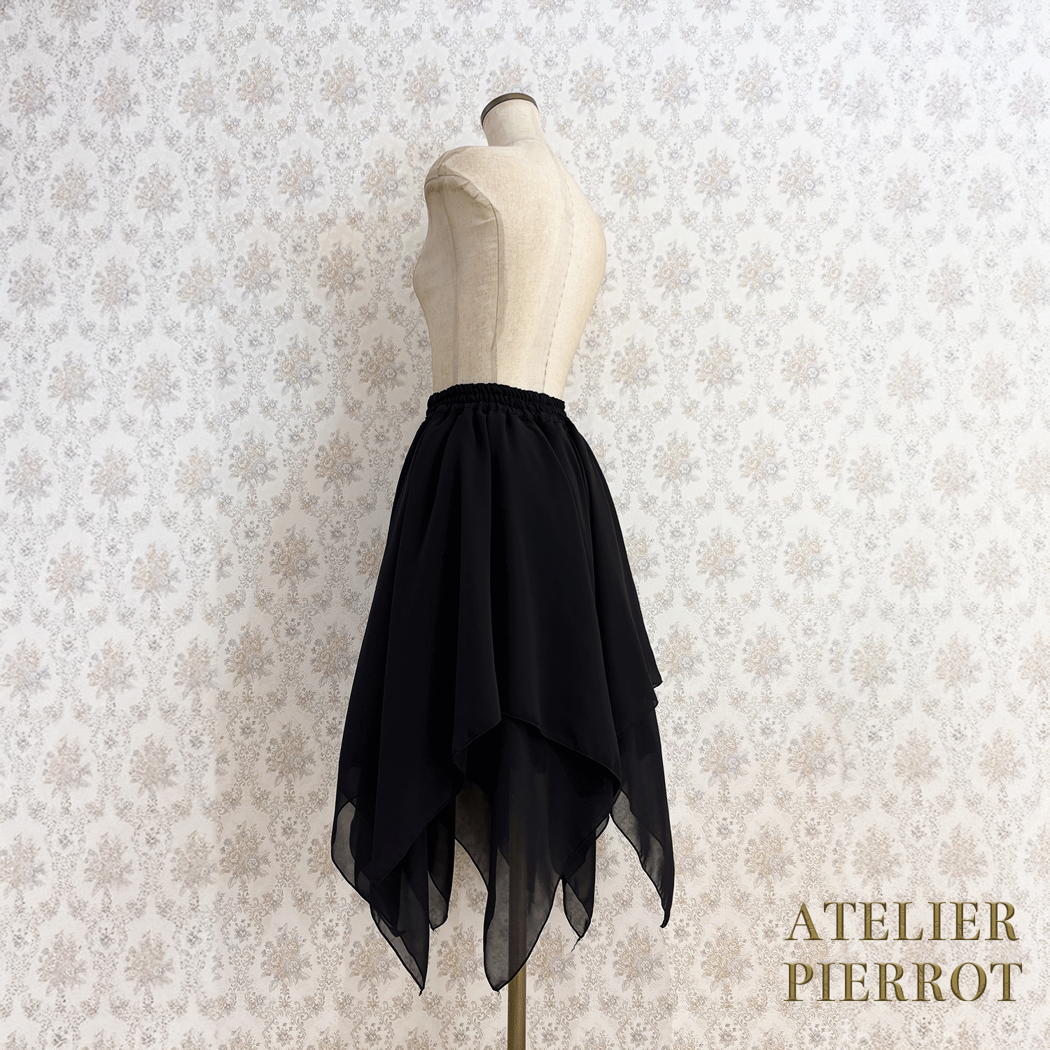 【ATELIER PIERROT】 불규칙한 치마, 검은 색