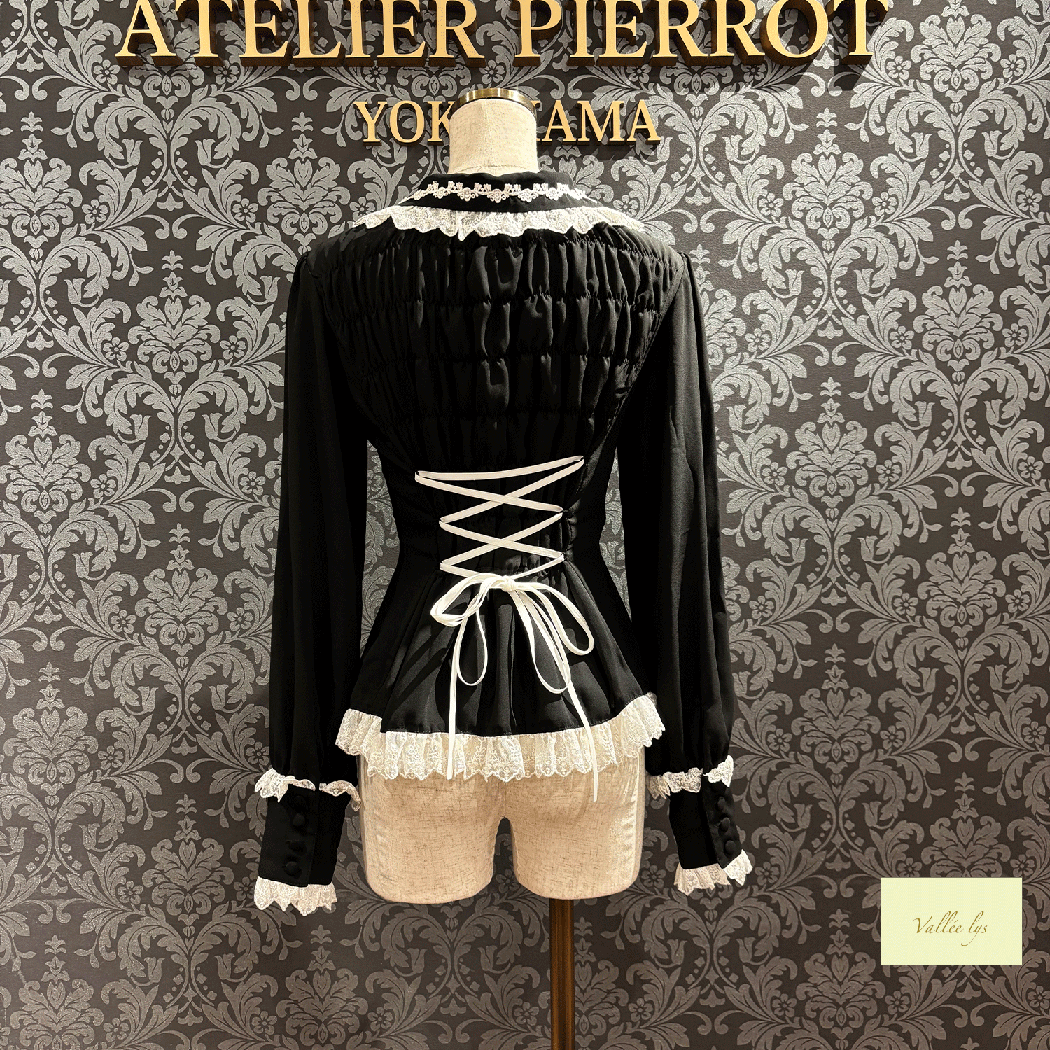 【Vallée lys】ヴァレリス Dreams Ladder Lace Long Sleeved Blouse ホワイト/ブラック×ホワイト/ブラック×ボルドー/ブラック×ネイビー/ブラック ★8月下旬発売★