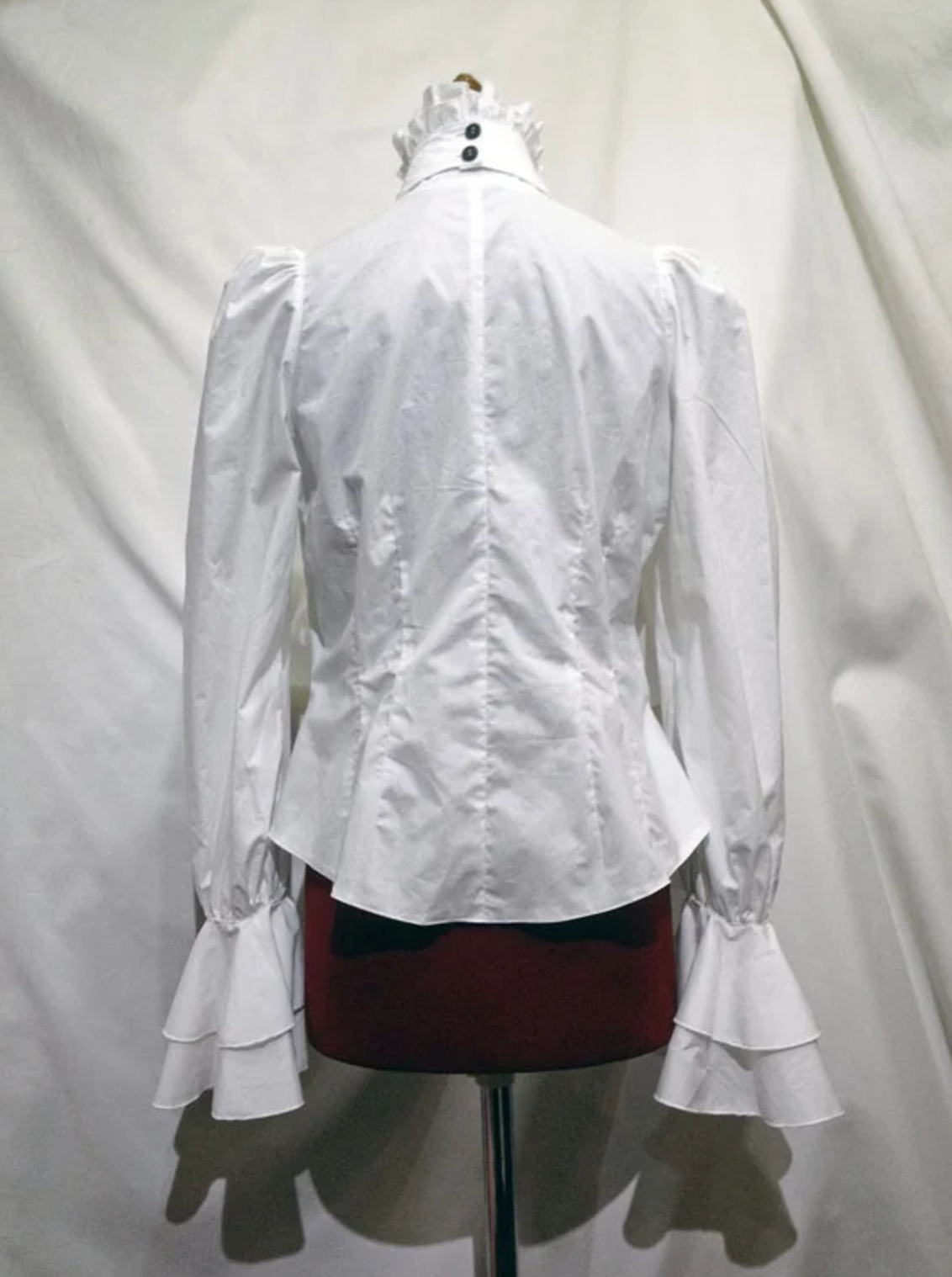 【MARBLE】マーブル ロングタックドレープ十字架タイ付きブラウス:白 Lサイズ