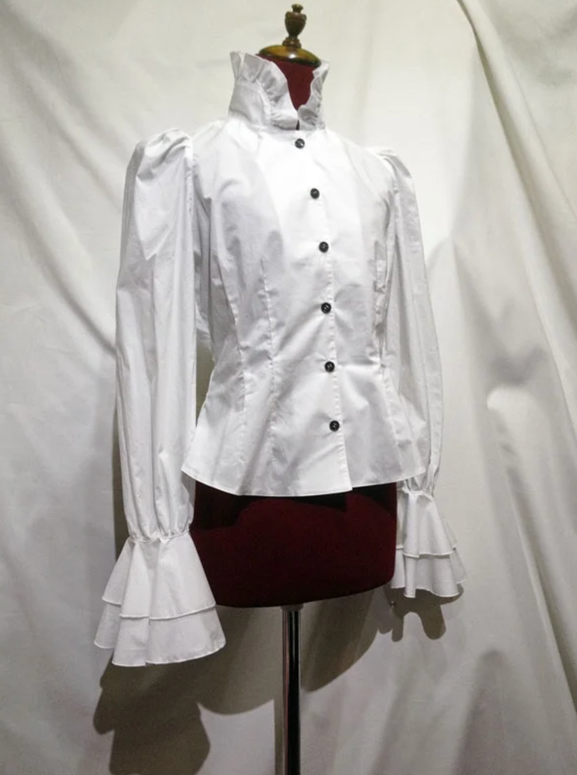 【MARBLE】マーブル ロングタックドレープ十字架タイ付きブラウス:白 Lサイズ