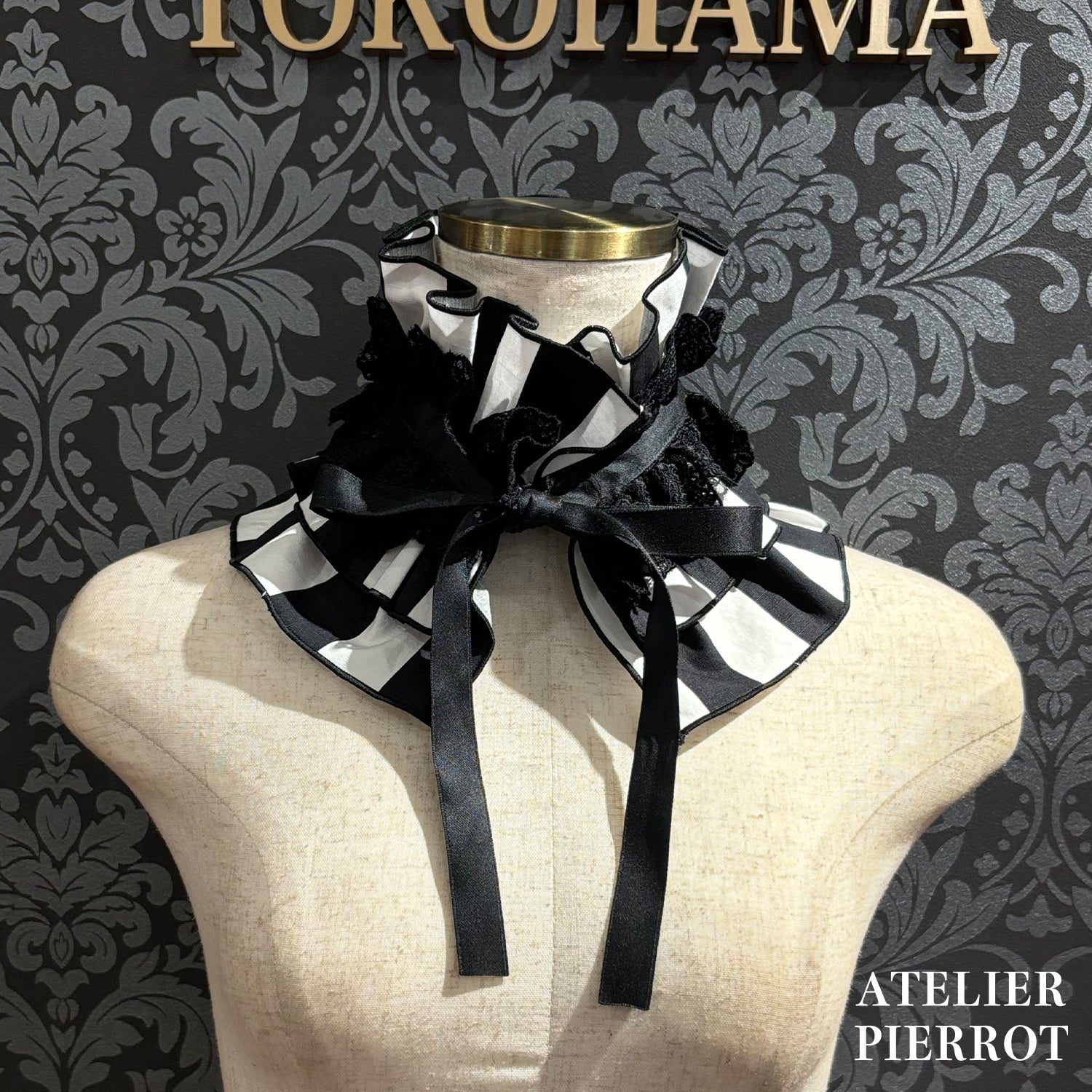 【ATELIER PIERROT】 ★Jetzt Reservierungen entgegennehmen★ Marionetten-Korsett-Rock-Set gestreift/Black