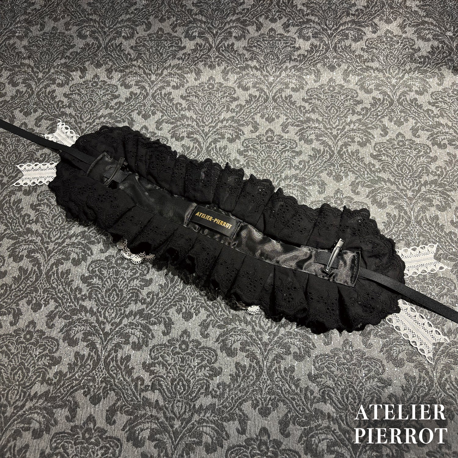 【ATELIER PIERROT】 Mimi de Chat Lace Headdress ホワイト/ブラック×ホワイト/ブラック