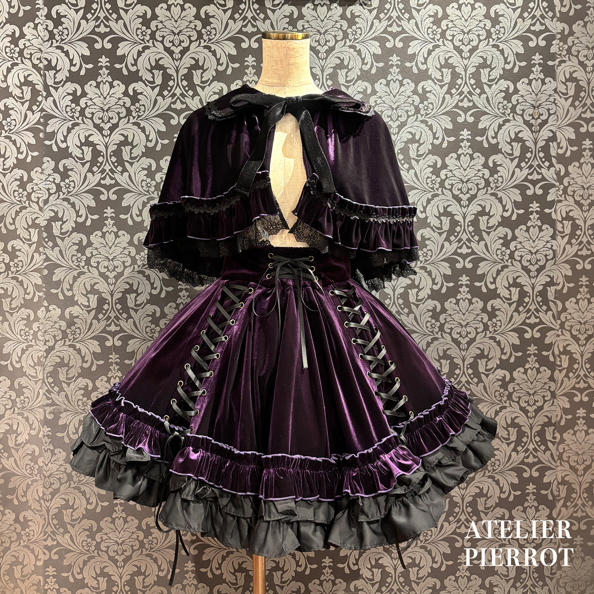 【ATELIER PIERROT】 ★Ahora aceptamos reservas★ Capa de terciopelo AdenophoraBordeaux/Purple/Navy/Black