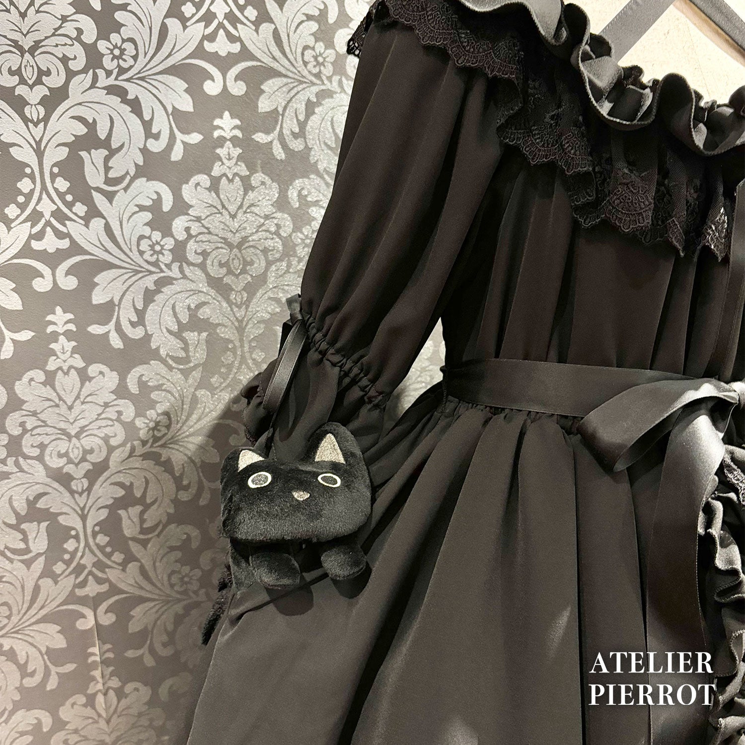 【ATELIER PIERROT】 ★Ahora aceptando reservas★Vestido Nocturno NegroWhite/Marfil/Purple/Navy/Black