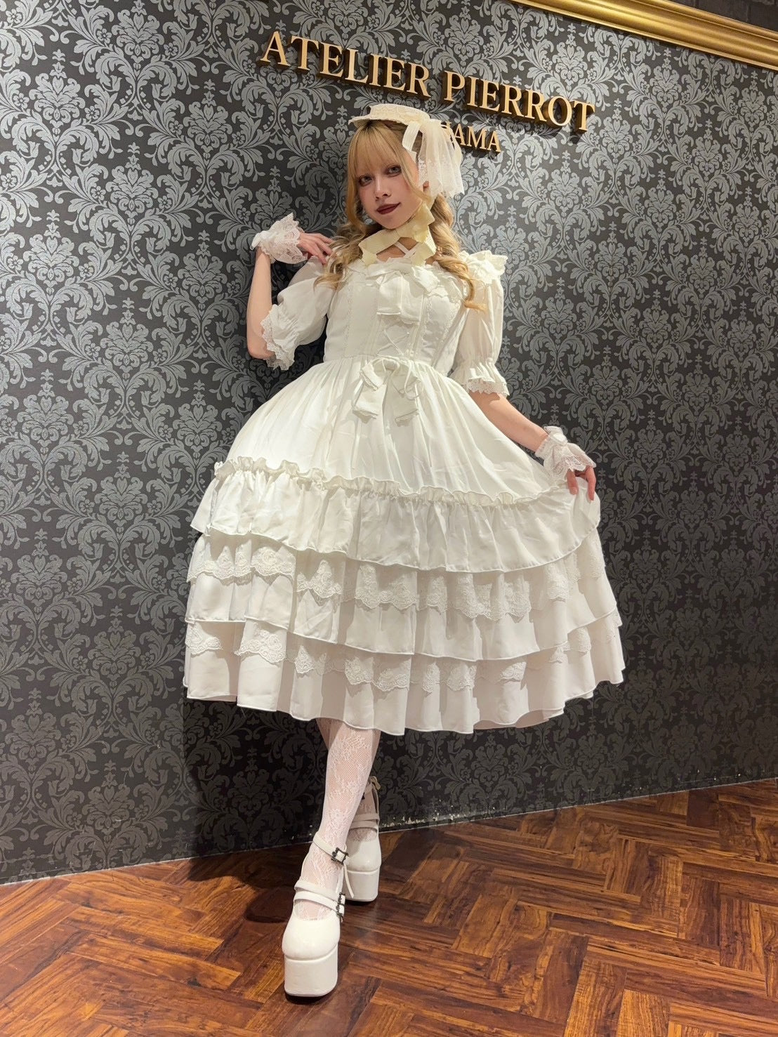 【ATELIER PIERROT】 Aveline Mimore Dress ホワイト/ラベンダー/ネイビー/ブラック