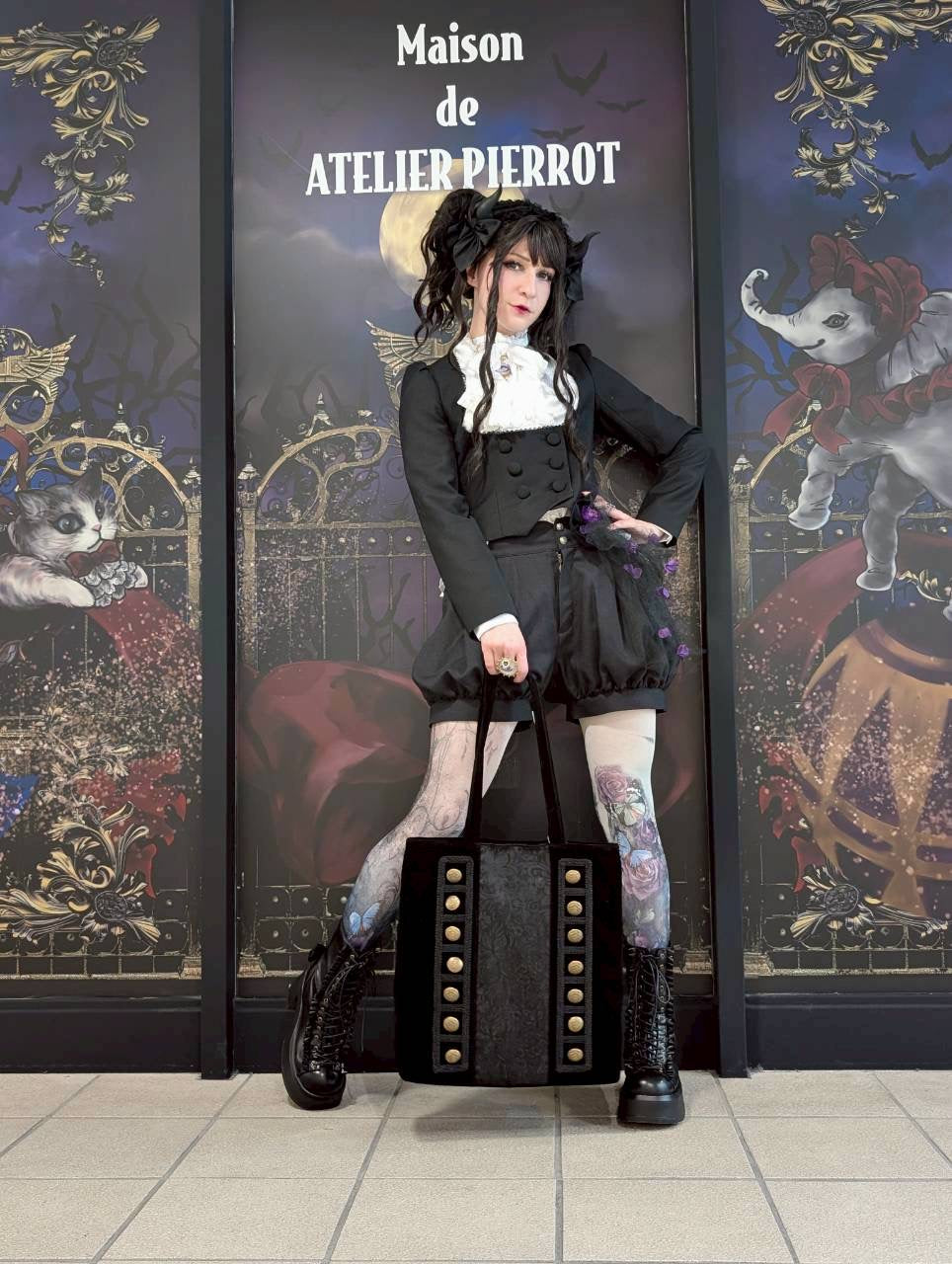 【ATELIER PIERROT】 Chunky Frilled Ribbon Boots ホワイト/ブラック S /M /L/XL★紅白限定セール10%OFF!!1/20(火)まで★