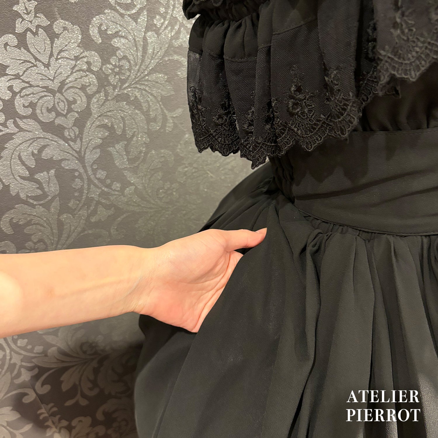 【ATELIER PIERROT】 ★ご予約受付中★ Cathedral Veil Jumper Skirt ホワイト/ボルドー/パープル/ネイビー/ブラック プラスサイズ